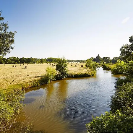 Un Petit Coin De Campagne Dans Le Pays De Saint-gilles Holiday home *